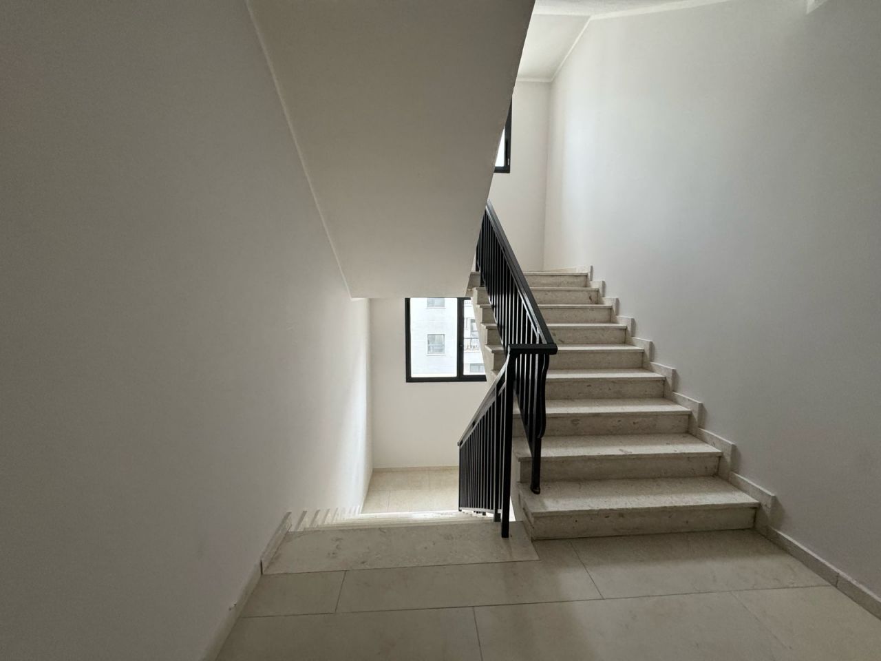 Immobili In Albania In Vendita A Valona